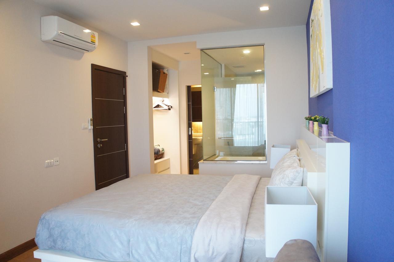The Astra Chiang Mai Apartment Bagian luar foto