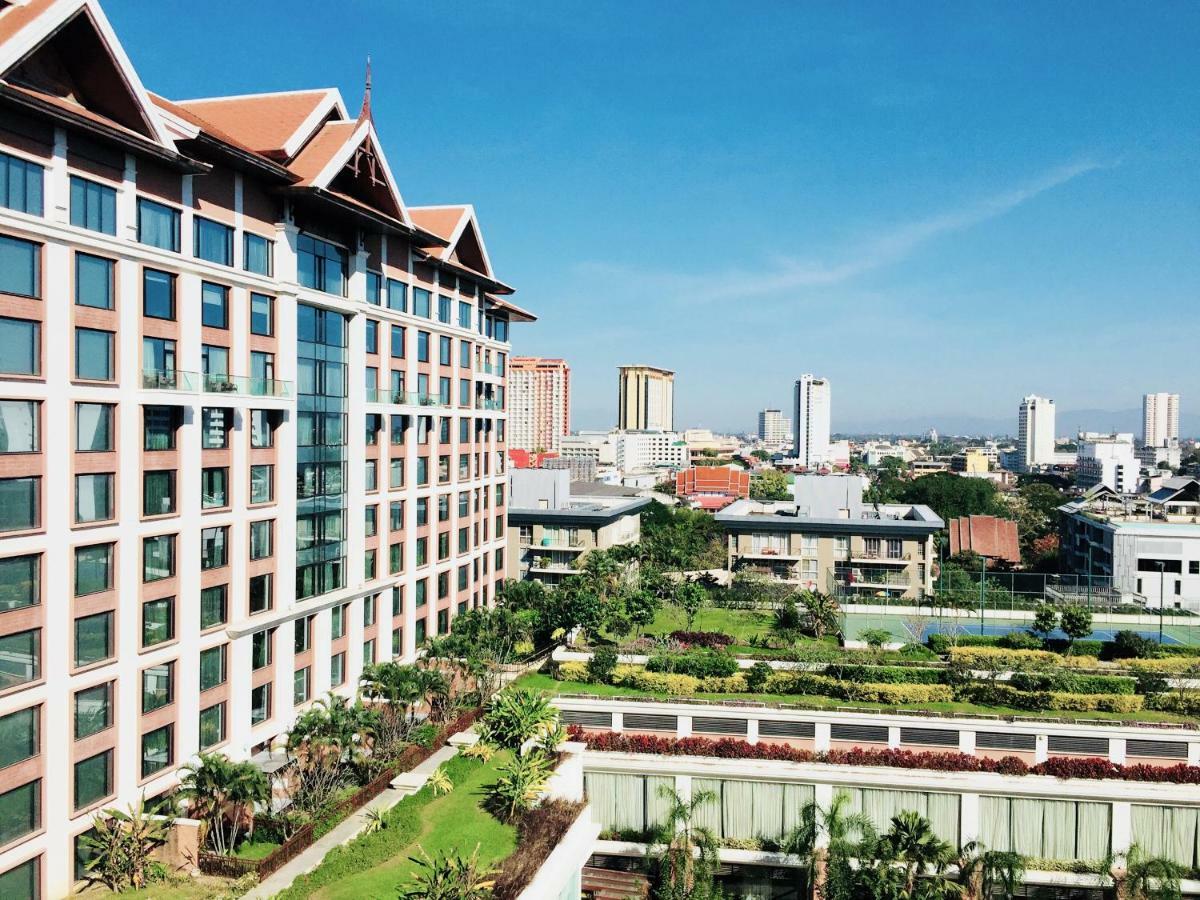 The Astra Chiang Mai Apartment Bagian luar foto